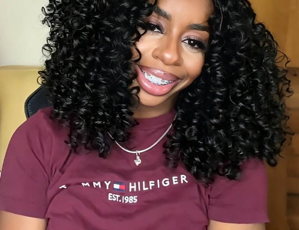 QVR Bouncy Curly natural black crochet hair