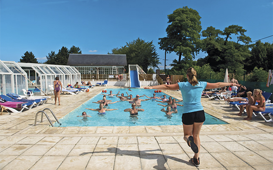 Swimming pool at Domaine de Drancourt